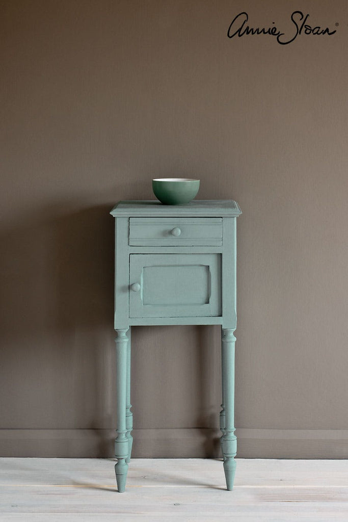 Svenska Blue Chalk Paint by Annie Sloan - 1 Litre Pot