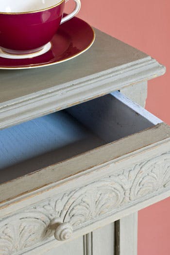 French Linen Chalk Paint by Annie Sloan - 1 Litre Pot
